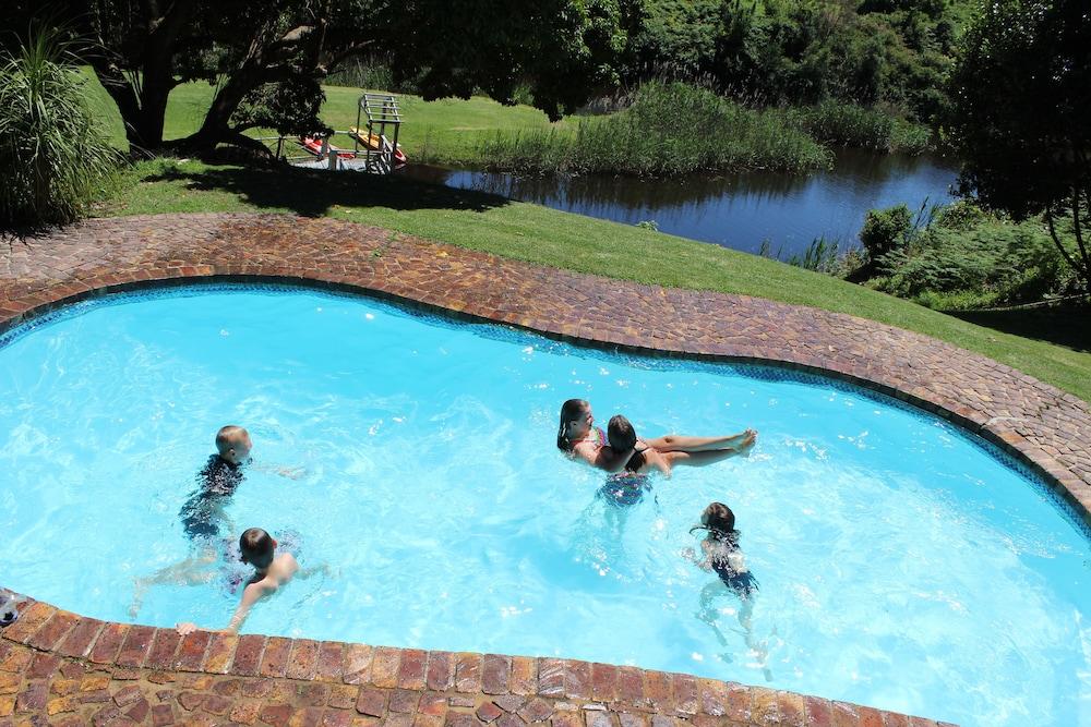 Blackwaters River Lodge, Knysna Buitenkant foto